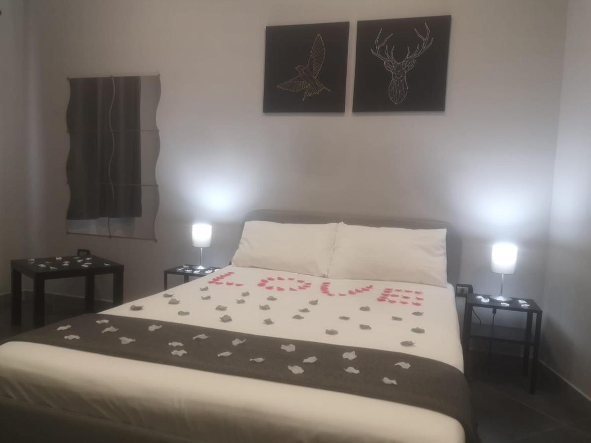Living Bed And Breakfast คาโซริอา ภายนอก รูปภาพ