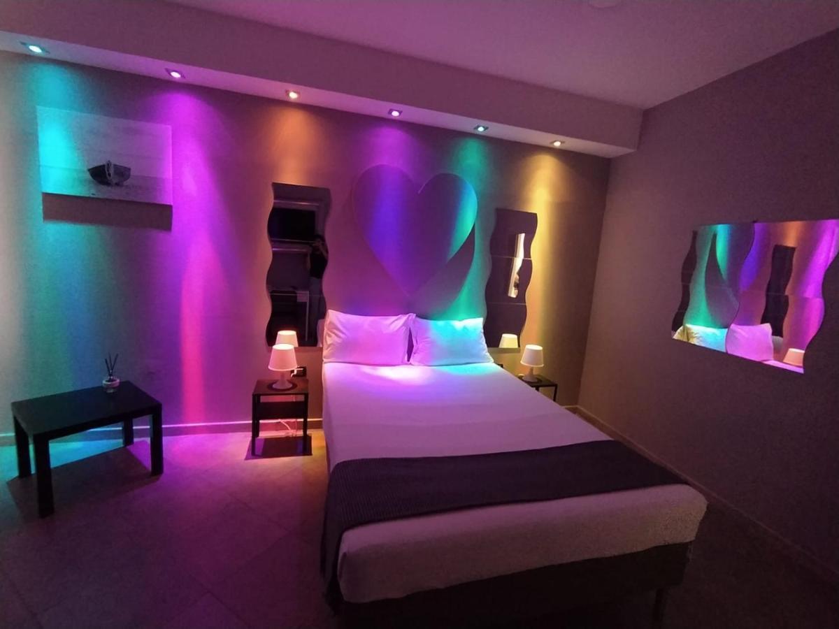 Living Bed And Breakfast คาโซริอา ภายนอก รูปภาพ